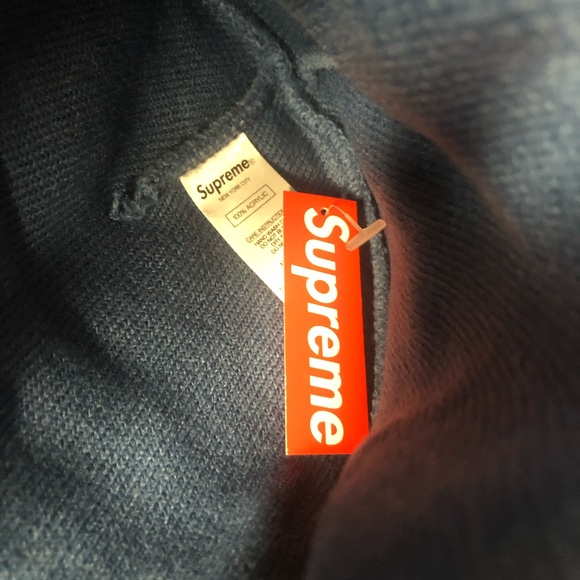 Supreme Woven Label Beanie Blue - Picture 3 of 4